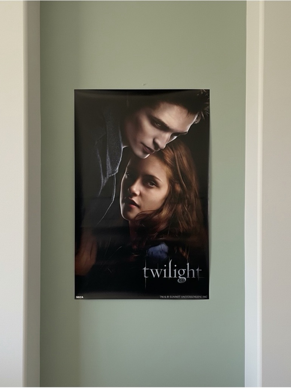 Twilight Movie Poster Edward Bella NECA 22.25” x 34” Crepúsculo Summit